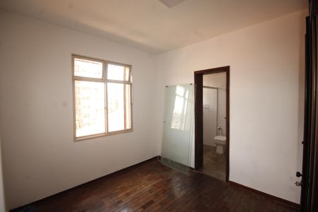 Apartamento à venda com 100m², 3 quartos e 2 vagasquarto 2