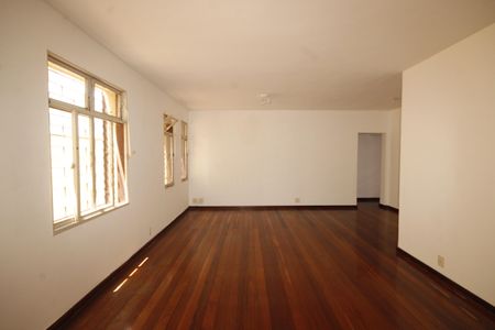 Sala de apartamento à venda com 3 quartos, 100m² em Vila Paris, Belo Horizonte