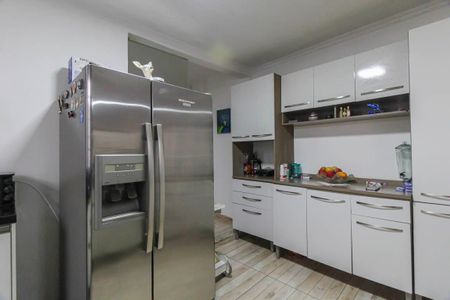 Casa à venda com 150m², 4 quartos e 2 vagas Casa à venda com 150m², 4 quartos e 2 vagasCozinha