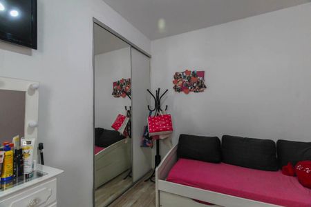 Casa à venda com 150m², 4 quartos e 2 vagas Casa à venda com 150m², 4 quartos e 2 vagasQuarto 1