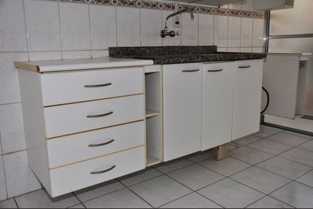 Apartamento para alugar com 60m², 2 quartos e 1 vagaDetalhe - Cozinha
