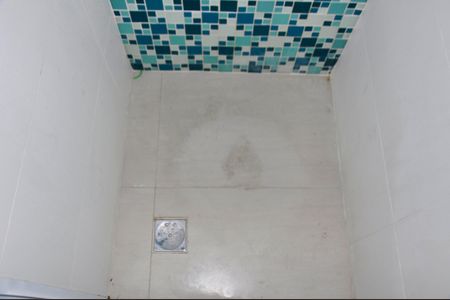 Apartamento para alugar com 60m², 2 quartos e 1 vagaDetalhe - Banheiro Social