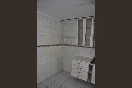 Apartamento para alugar com 60m², 2 quartos e 1 vagaDetalhe - Cozinha