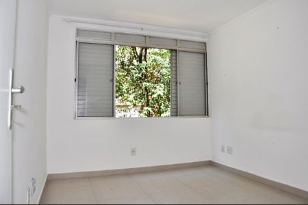 Apartamento para alugar com 60m², 2 quartos e 1 vagaDetalhe - Quarto 02