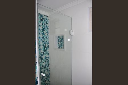 Apartamento para alugar com 60m², 2 quartos e 1 vagaDetalhe - Banheiro Social