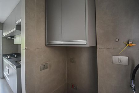 Apartamento para alugar com 75m², 3 quartos e 1 vagaÁrea de Serviço