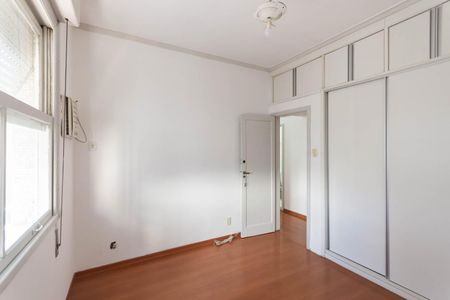 Apartamento à venda com 75m², 3 quartos e 1 vagaQuarto 2