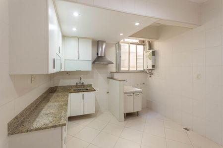 Apartamento à venda com 75m², 3 quartos e 1 vagaCozinha