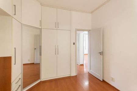 Apartamento à venda com 75m², 3 quartos e 1 vagaSuíte