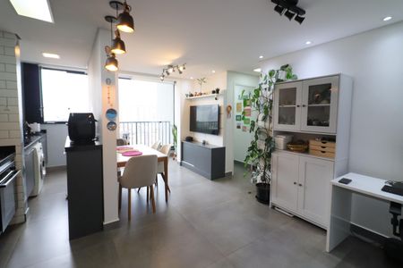 Sala de apartamento à venda com 2 quartos, 51m² em Presidente Altino, Osasco