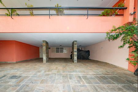 Casa à venda com 622m², 5 quartos e 5 vagasGaragem