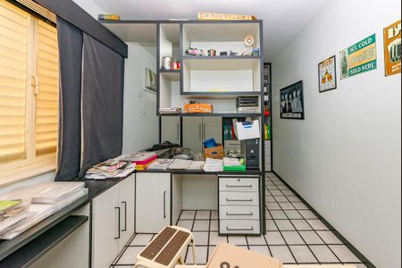 Casa à venda com 622m², 5 quartos e 5 vagasSuíte 3