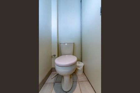 Casa à venda com 622m², 5 quartos e 5 vagasQuarto de Serviço