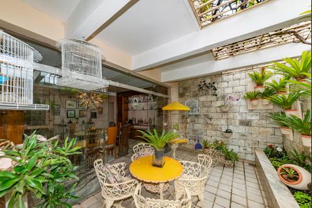 Casa à venda com 622m², 5 quartos e 5 vagasJardim