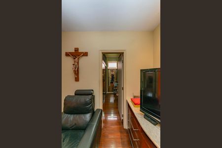 Casa à venda com 622m², 5 quartos e 5 vagasCloset da suíte 1