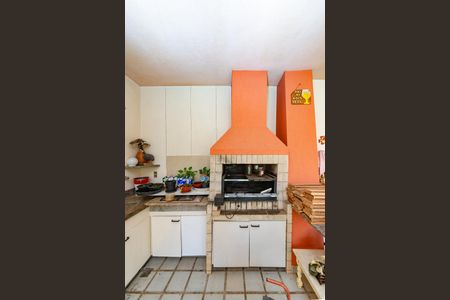 Casa à venda com 622m², 5 quartos e 5 vagasVaranda gourmet