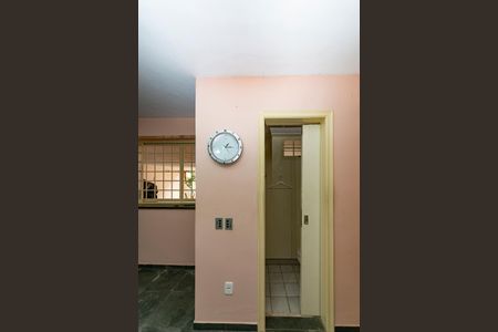 Casa à venda com 622m², 5 quartos e 5 vagasQuarto de Serviço