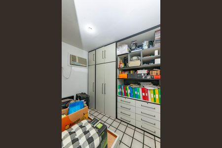 Casa à venda com 622m², 5 quartos e 5 vagasSuíte 3