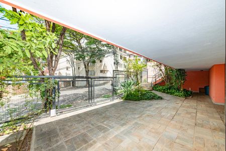 Casa à venda com 622m², 5 quartos e 5 vagasGaragem