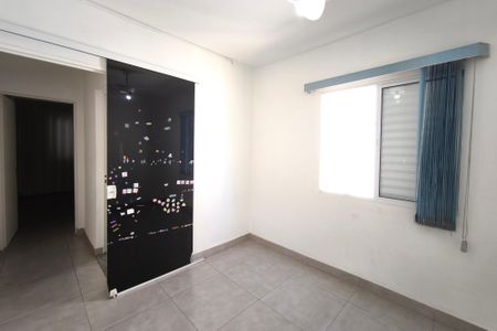 Quarto 1 de apartamento para alugar com 2 quartos, 60m² em Vila Marieta, Campinas