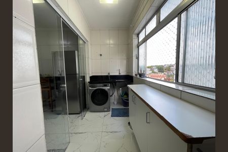 Apartamento à venda com 69m², 2 quartos e 1 vagaÁrea de Serviço
