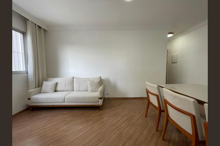 Apartamento à venda com 69m², 2 quartos e 1 vagaSala