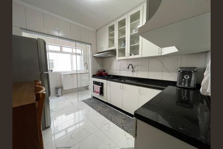 Apartamento à venda com 69m², 2 quartos e 1 vagaCozinha