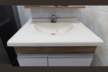 Casa à venda com 100m², 2 quartos e 3 vagasBanheiro