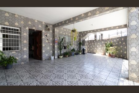 Casa à venda com 100m², 2 quartos e 3 vagasGaragem