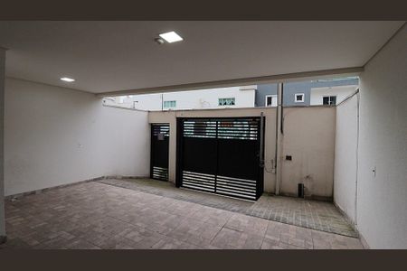 Casa à venda com 110m², 2 quartos e 2 vagasGaragem