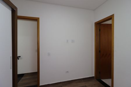 Casa à venda com 110m², 2 quartos e 2 vagasSuíte 1