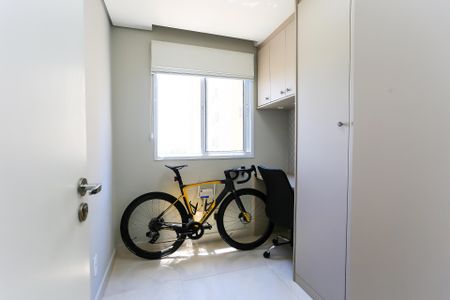 Quarto 1 de apartamento para alugar com 2 quartos, 37m² em Paraíso do Morumbi, São Paulo