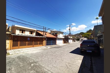 Casa à venda com 133m², 3 quartos e 3 vagas Casa à venda com 133m², 3 quartos e 3 vagasFachada