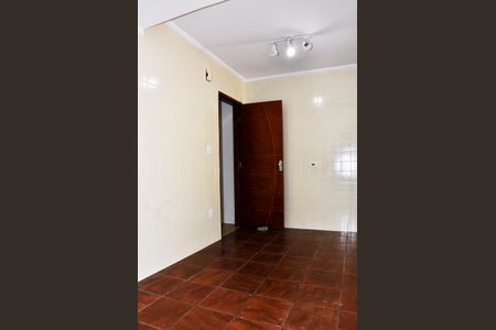 Casa à venda com 133m², 3 quartos e 3 vagas Casa à venda com 133m², 3 quartos e 3 vagasCozinha