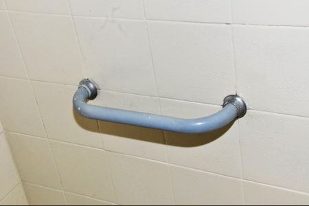 Casa à venda com 133m², 3 quartos e 3 vagas Casa à venda com 133m², 3 quartos e 3 vagasBanheiro Social