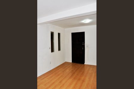 Casa à venda com 133m², 3 quartos e 3 vagas Casa à venda com 133m², 3 quartos e 3 vagasSala