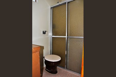 Casa à venda com 133m², 3 quartos e 3 vagas Casa à venda com 133m², 3 quartos e 3 vagasBanheiro Social