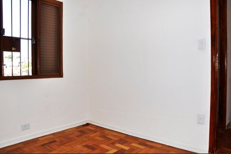 Casa à venda com 133m², 3 quartos e 3 vagas Casa à venda com 133m², 3 quartos e 3 vagasQuarto 3