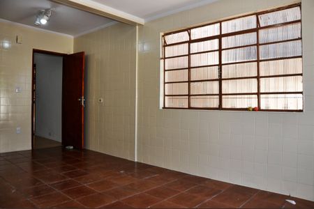 Casa à venda com 133m², 3 quartos e 3 vagas Casa à venda com 133m², 3 quartos e 3 vagasCopa