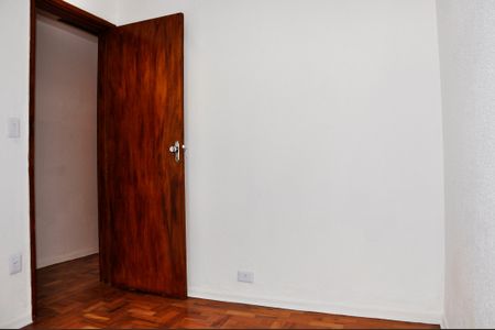 Casa à venda com 133m², 3 quartos e 3 vagas Casa à venda com 133m², 3 quartos e 3 vagasQuarto 3