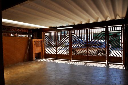 Casa à venda com 133m², 3 quartos e 3 vagas Casa à venda com 133m², 3 quartos e 3 vagasÁrea comum