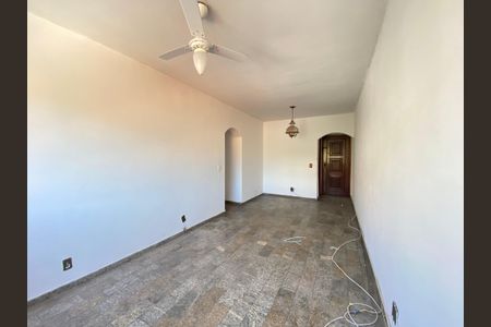 Apartamento para alugar com 3 quartos, 70m² em Todos Os Santos, Rio de Janeiro