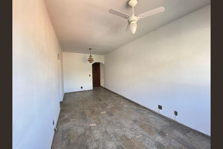 Apartamento para alugar com 3 quartos, 70m² em Todos Os Santos, Rio de Janeiro