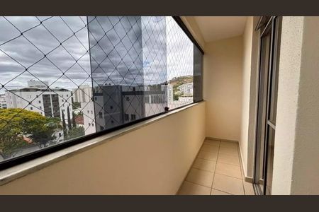 Apartamento para alugar com 69m², 2 quartos e 2 vagas Apartamento para alugar com 69m², 2 quartos e 2 vagasVaranda