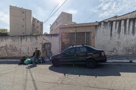 Apartamento à venda com 42m², 2 quartos e 1 vaga Apartamento à venda com 42m², 2 quartos e 1 vagaFachada