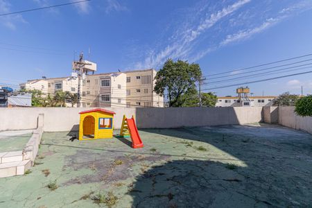 Apartamento à venda com 42m², 2 quartos e 1 vaga Apartamento à venda com 42m², 2 quartos e 1 vagaÁrea Comum - Playground