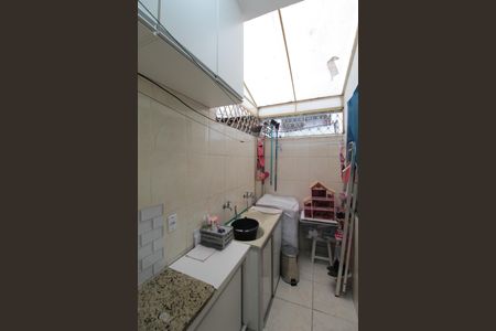 Apartamento à venda com 56m², 2 quartos e 1 vagaCozinha e Área de Serviço