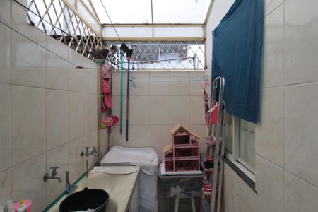 Apartamento à venda com 56m², 2 quartos e 1 vagaCozinha e Área de Serviço