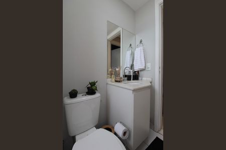 Apartamento à venda com 62m², 2 quartos e 1 vagaBanheiro Social