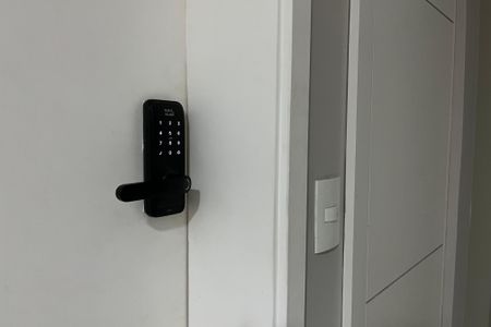 Apartamento à venda com 62m², 2 quartos e 1 vaga Apartamento à venda com 62m², 2 quartos e 1 vagaFechadura Eletrônica